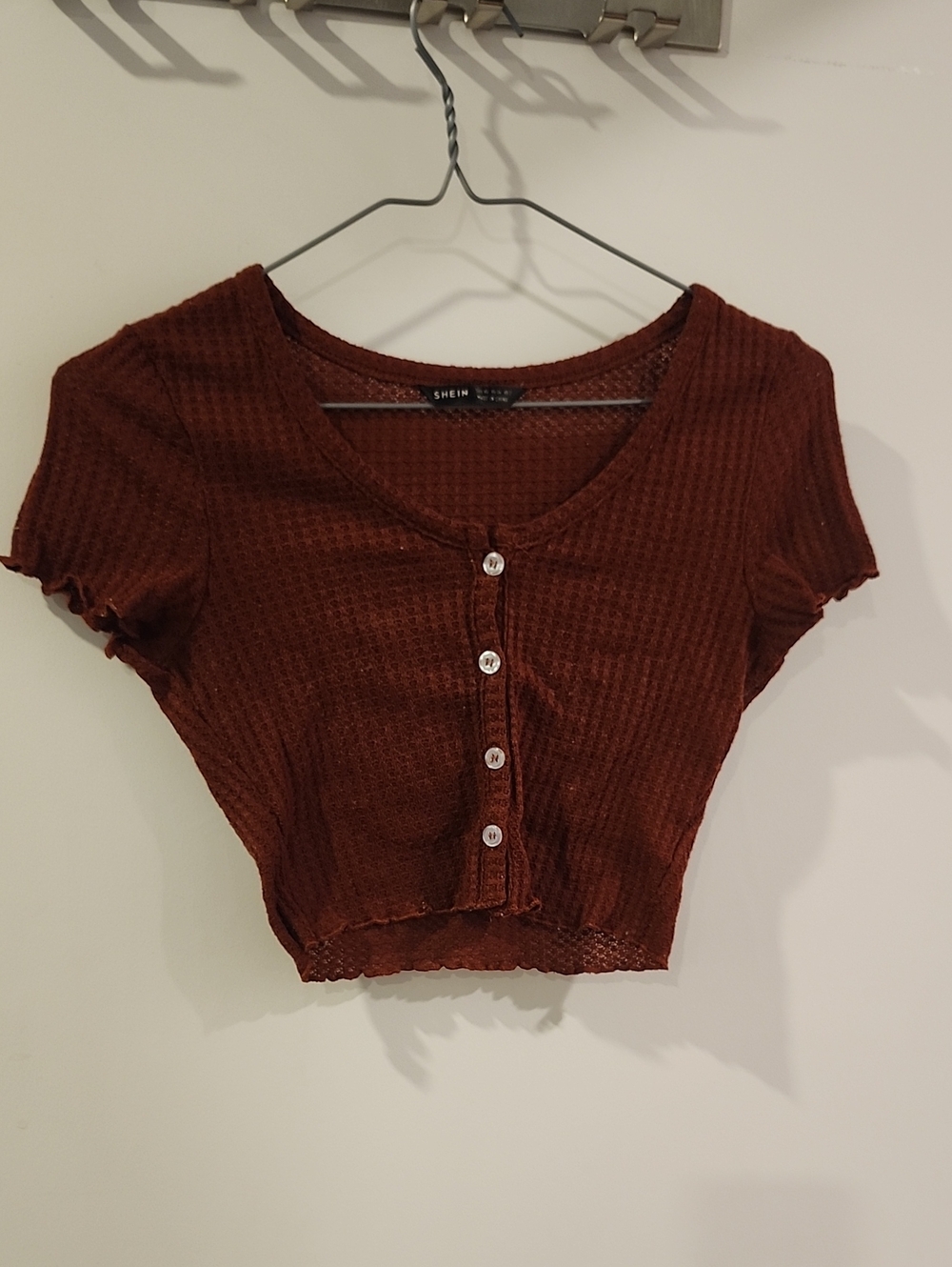 P2P 14.5" Women's Short Sleeve Ribbed Button Crop Top - Brown